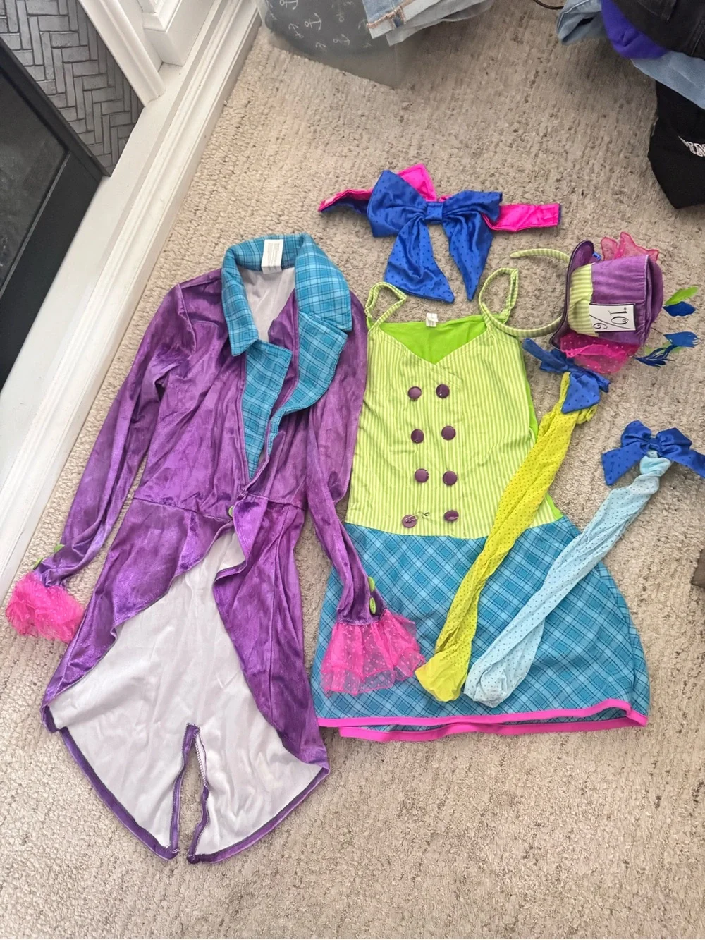 10/6 mad hatter Halloween Costume Set